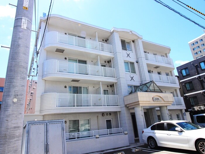 物件外観写真1　(外観写真)