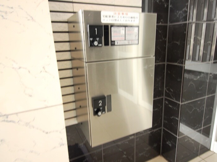 物件外観写真4　(建物設備)