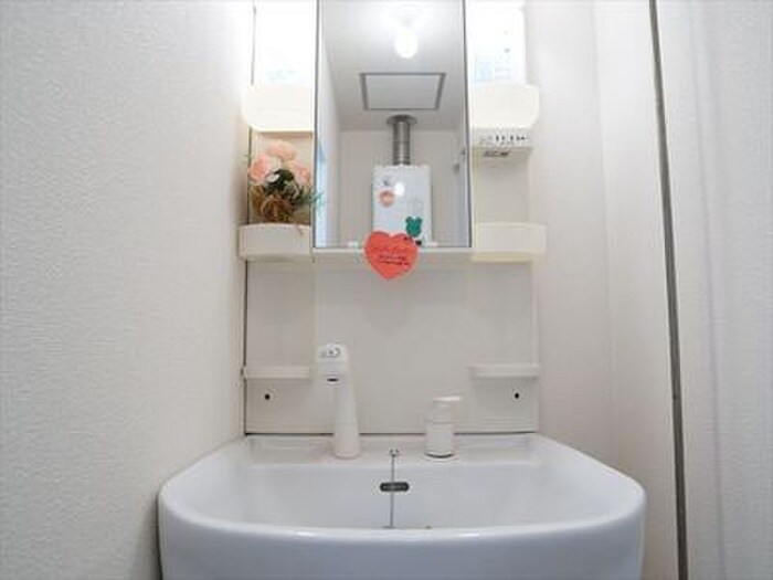 物件内観写真15　(洗面)