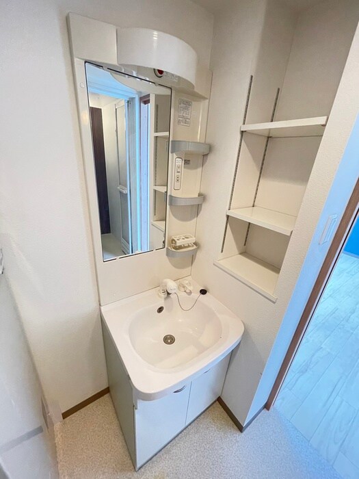 物件内観写真14　(洗面)