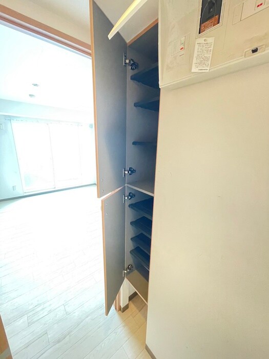 物件内観写真17　(靴箱)
