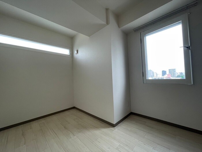 物件内観写真22　(居室)