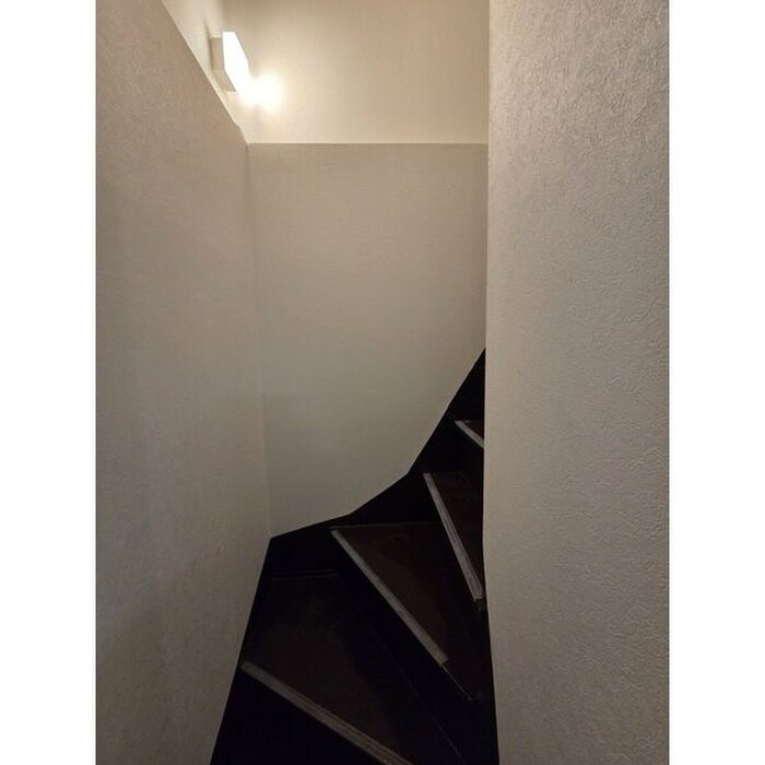 物件内観写真6　(廊下)