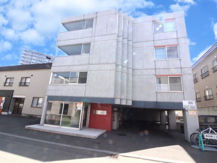 ラフォーレ美園