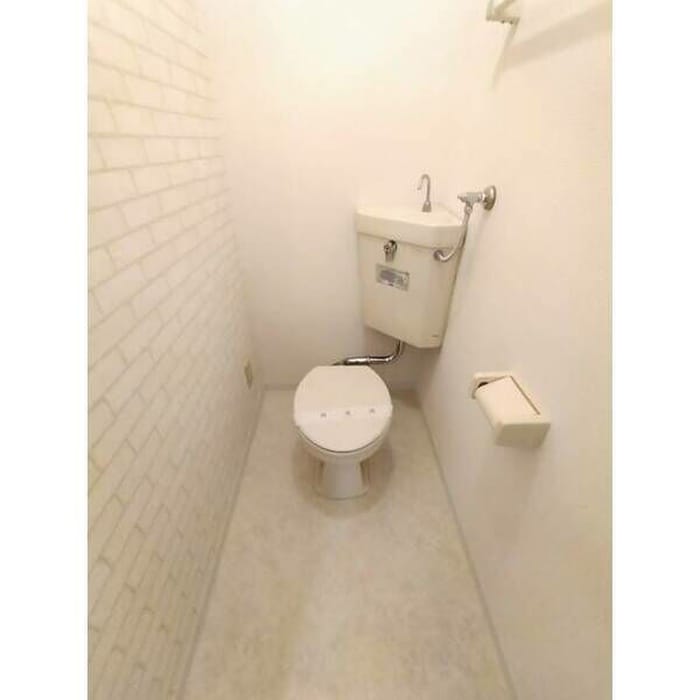 物件内観写真9　(トイレ)