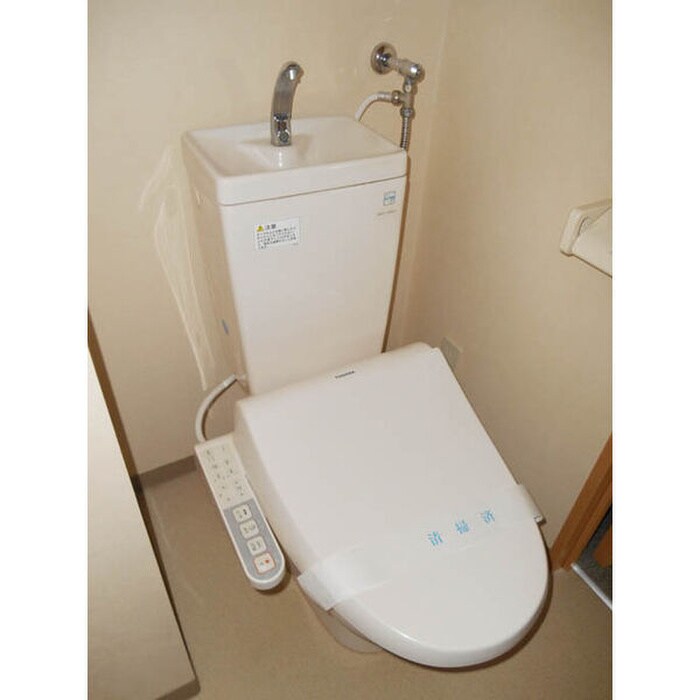 物件内観写真14　(トイレ)