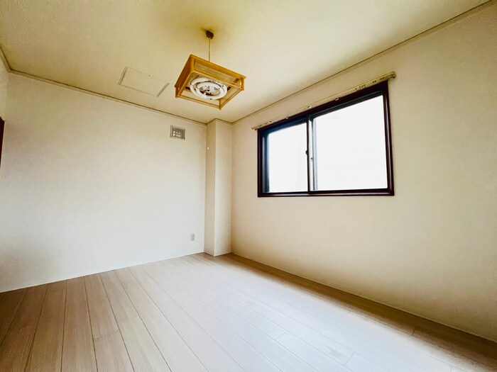 物件内観写真17　(居室)