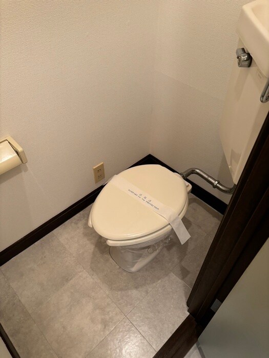 物件内観写真13　(トイレ)