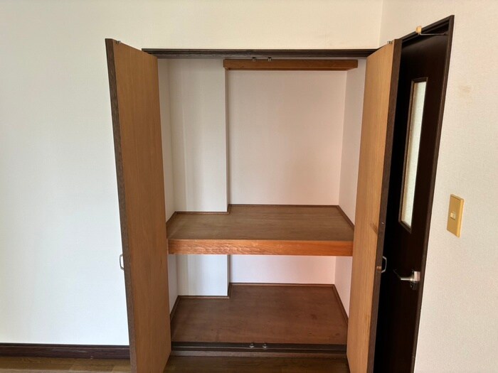 物件内観写真14　(収納)