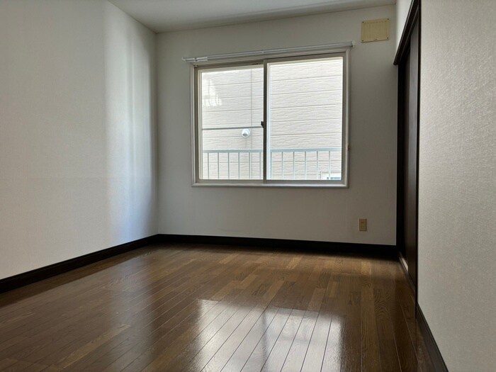 物件内観写真21　(居室)