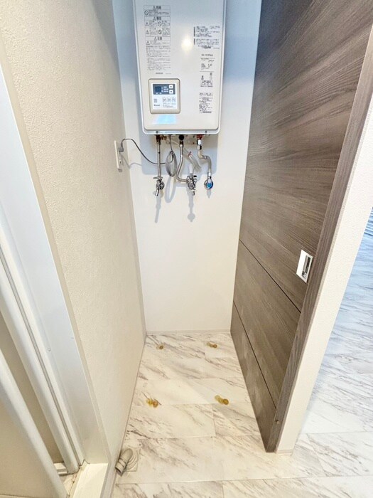 物件内観写真21　(洗濯機置場)