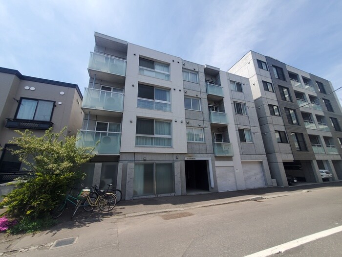 物件外観写真2　(外観写真)