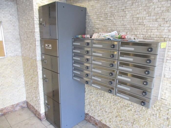 物件外観写真6　(建物設備)