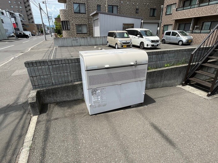 物件外観写真6　(建物設備)