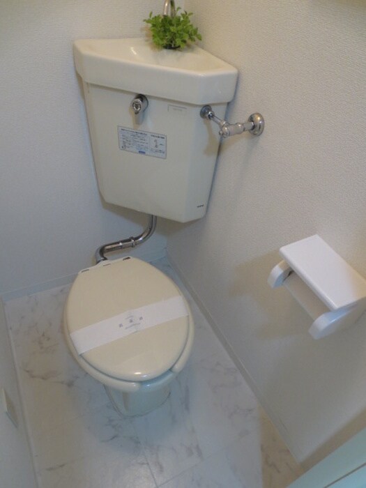 物件内観写真13　(トイレ)