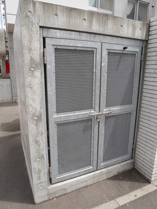 物件外観写真4　(建物設備)