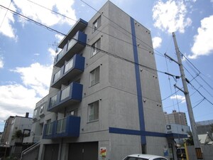 フェリ－チェ学園前外観写真
