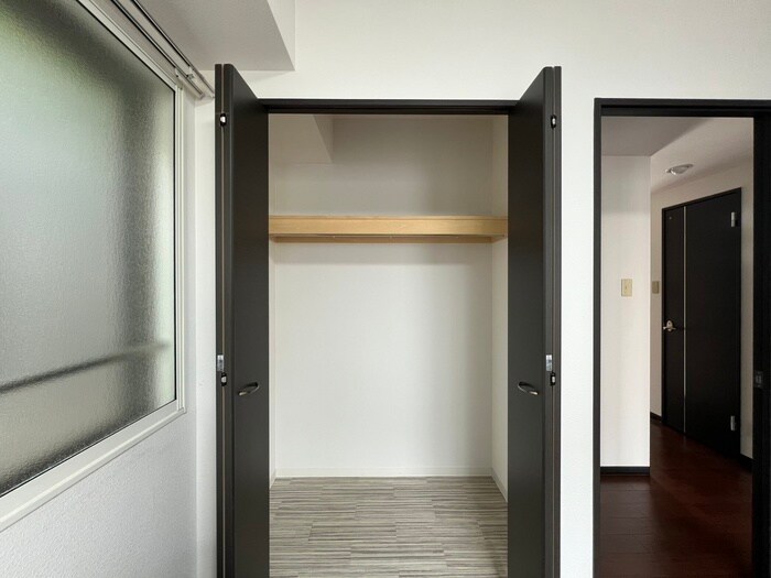 物件内観写真12　(収納)