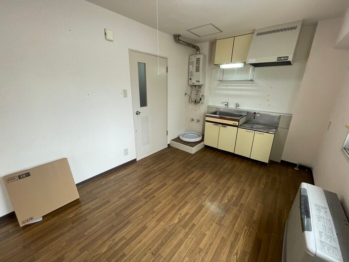 物件内観写真8　(居室)