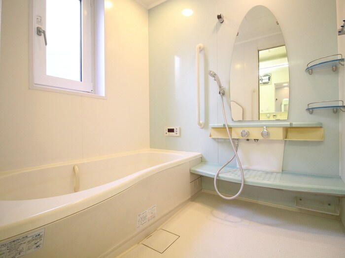 物件内観写真12　(バス／シャワールーム等)