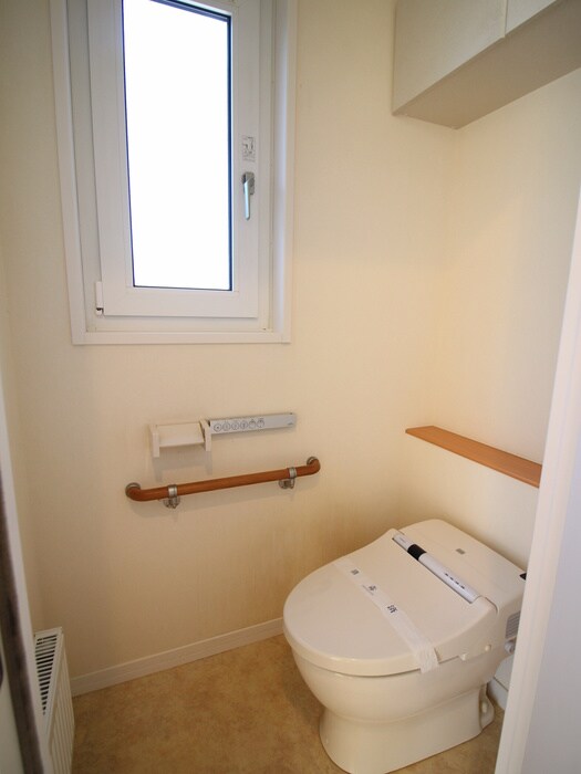 物件内観写真18　(トイレ)