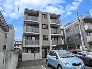 ピュアグリーン南郷外観写真