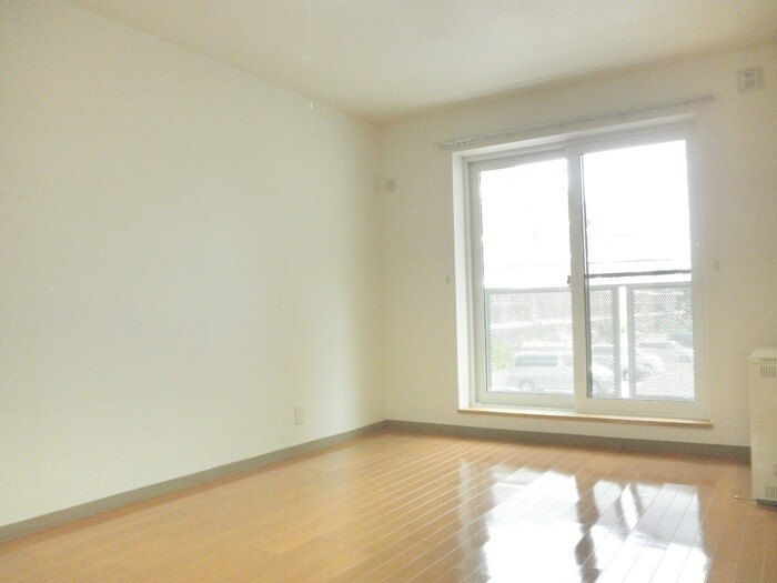 物件内観写真4　(居室)