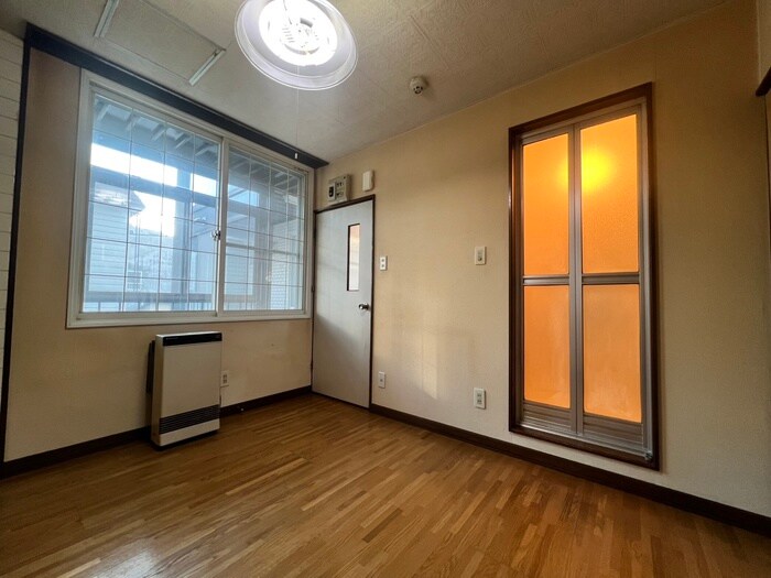 物件内観写真10　(居室)