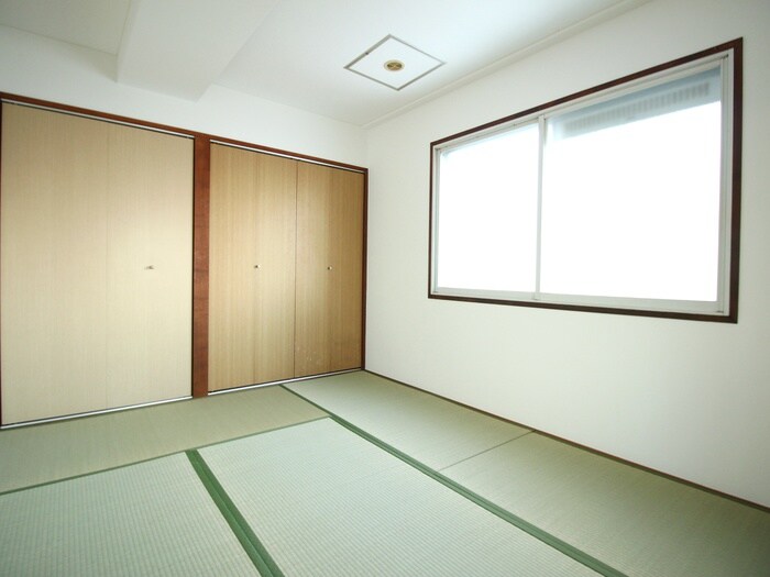 物件内観写真9　(居室)