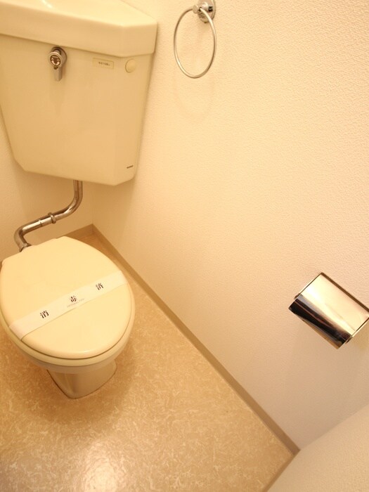 物件内観写真15　(トイレ)