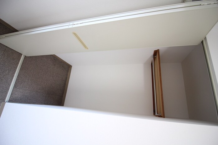 物件内観写真11　(収納)