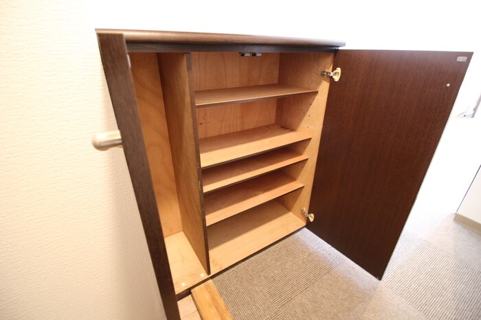 物件内観写真18　(靴箱)