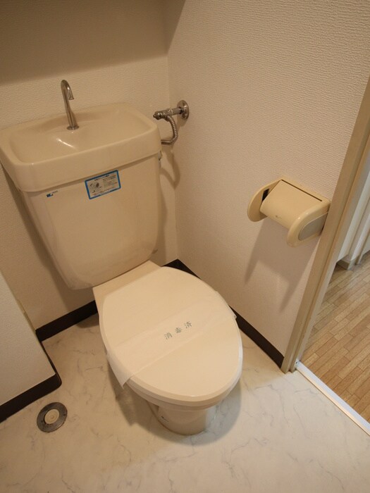 物件内観写真14　(トイレ)