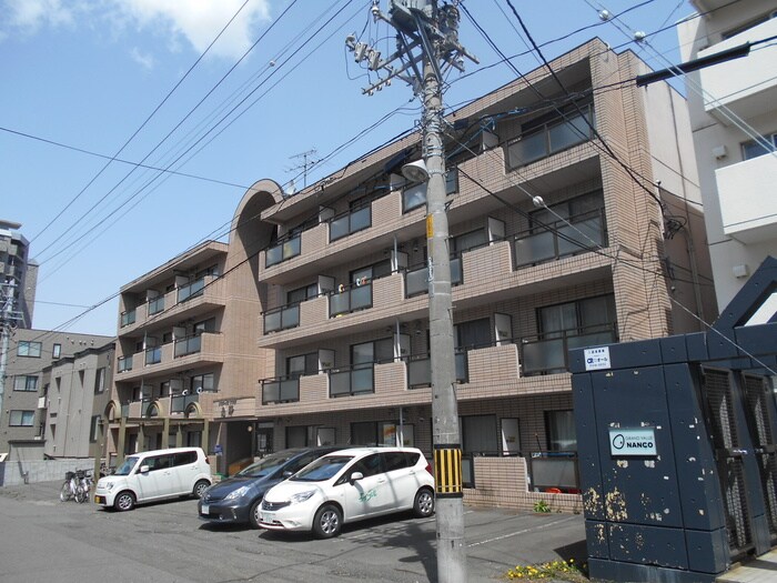 物件外観写真2　(外観写真)