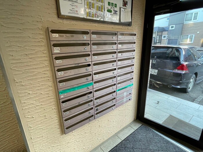 物件外観写真4　(建物設備)