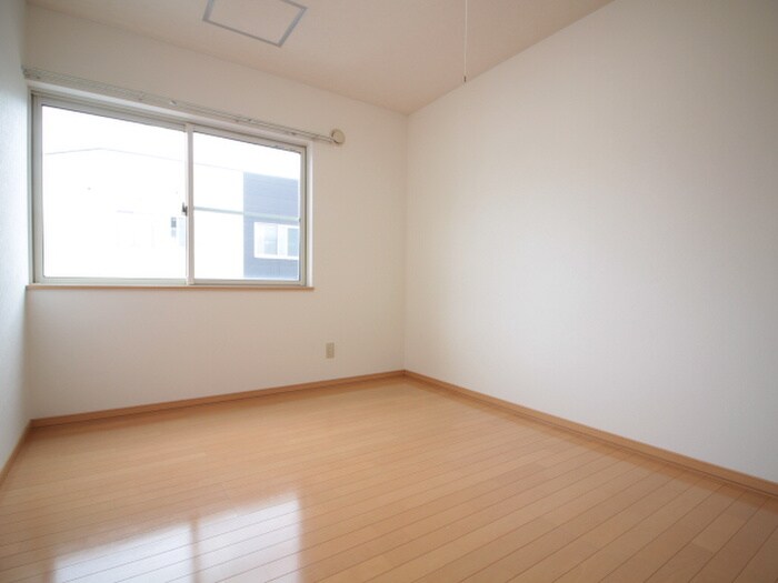 物件内観写真11　(居室)