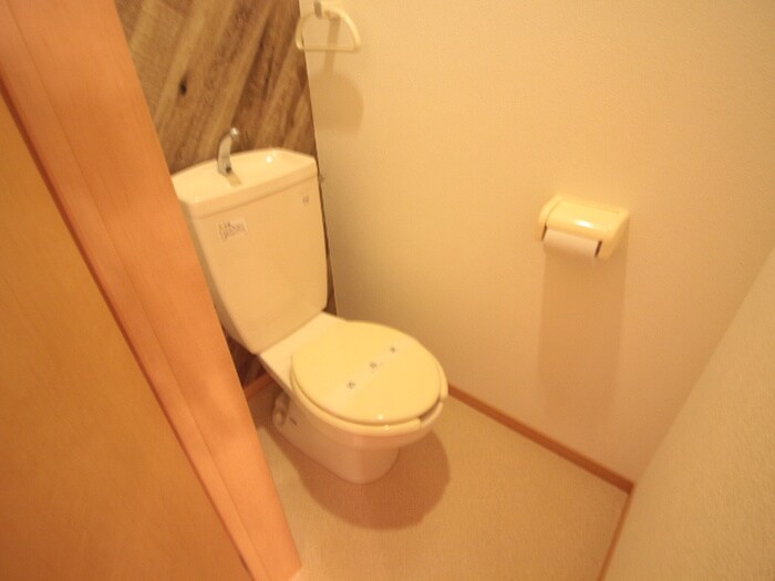 物件内観写真16　(トイレ)