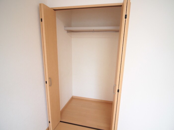 物件内観写真17　(収納)