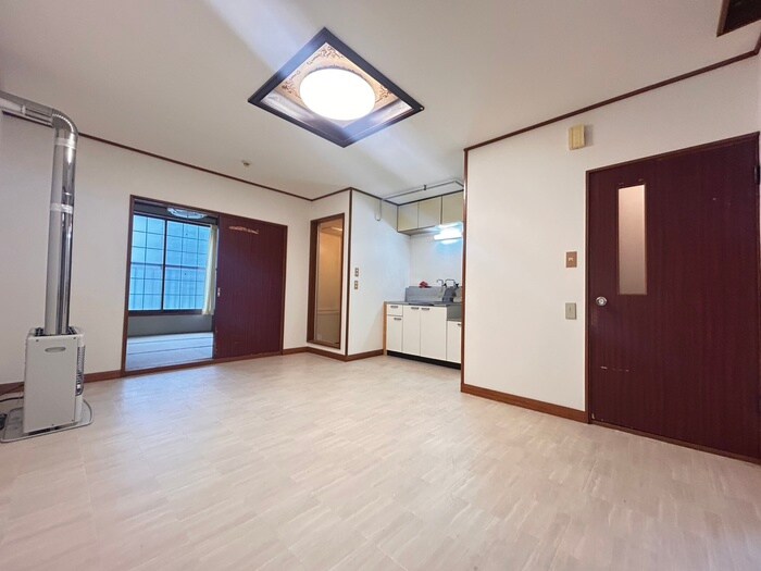 物件内観写真9　(居室)