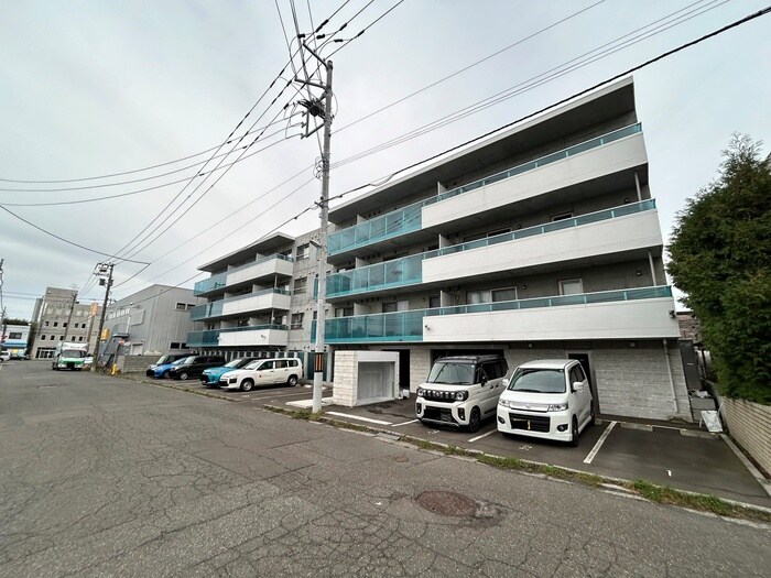 物件外観写真2　(外観写真)