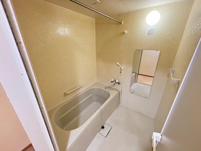 物件内観写真16　(バス／シャワールーム等)