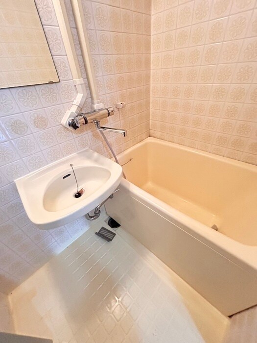 物件内観写真8　(バス／シャワールーム等)