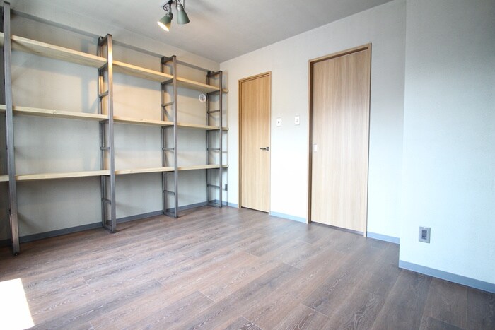 物件内観写真12　(居室)