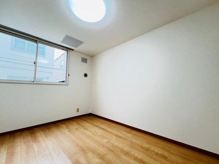 物件内観写真22　(居室)