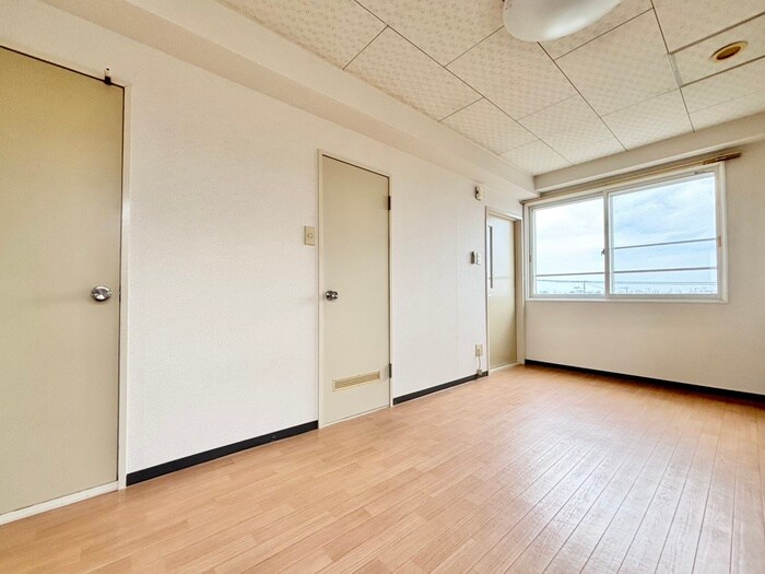 物件内観写真10　(居室)