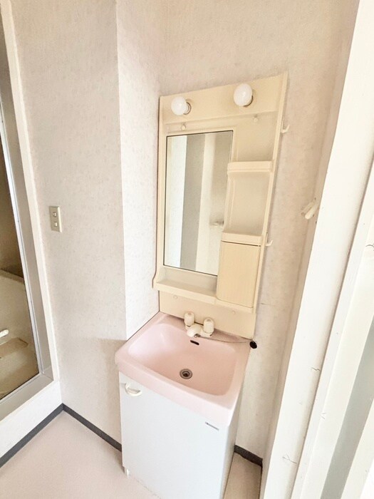 物件内観写真18　(洗面)