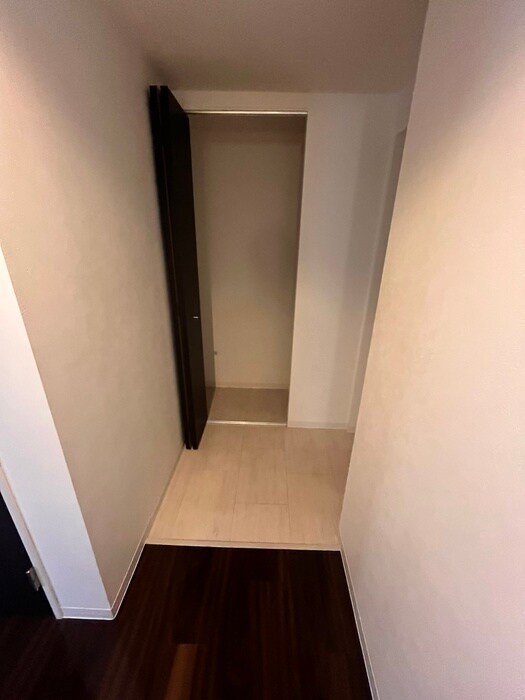 物件内観写真19　(玄関)