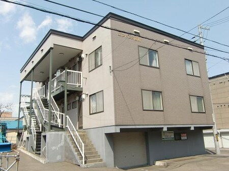 エンドレス西町外観写真