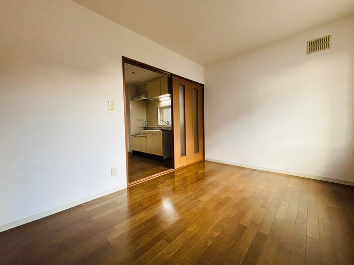 物件内観写真11　(居室)