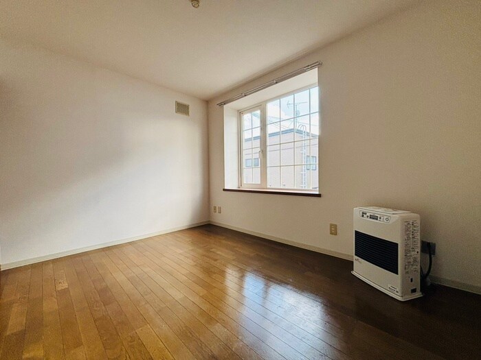 物件内観写真14　(居室)